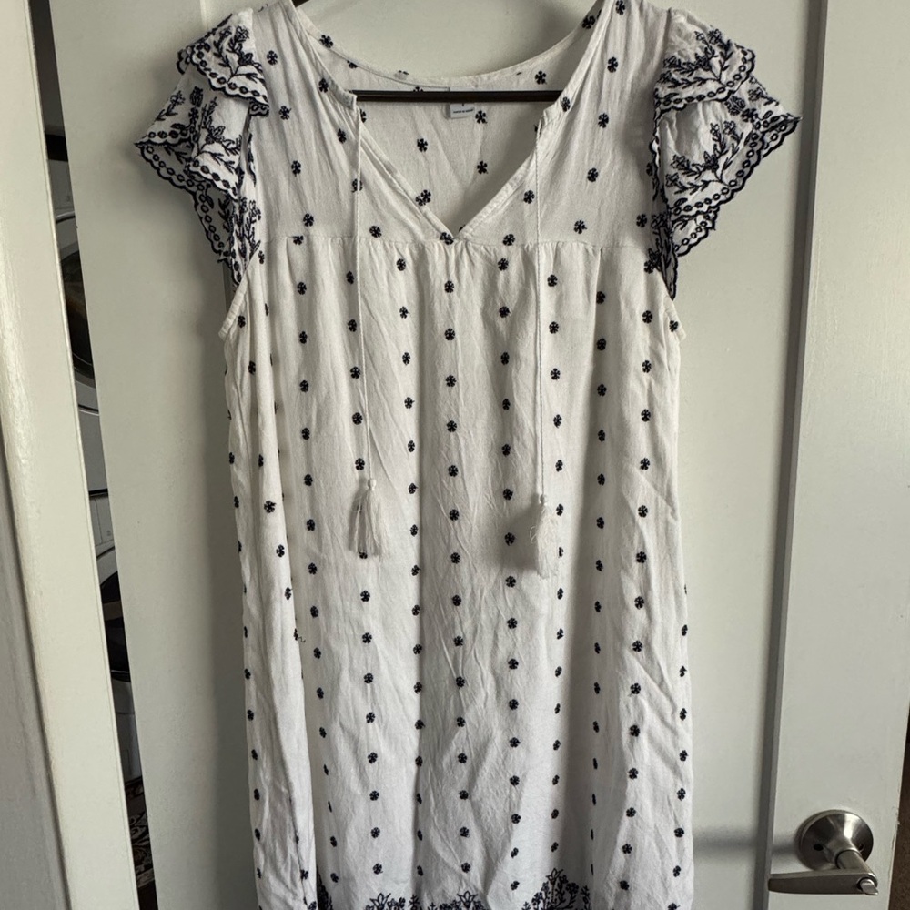 Old Navy White Dress with Blue Floral Embroidery